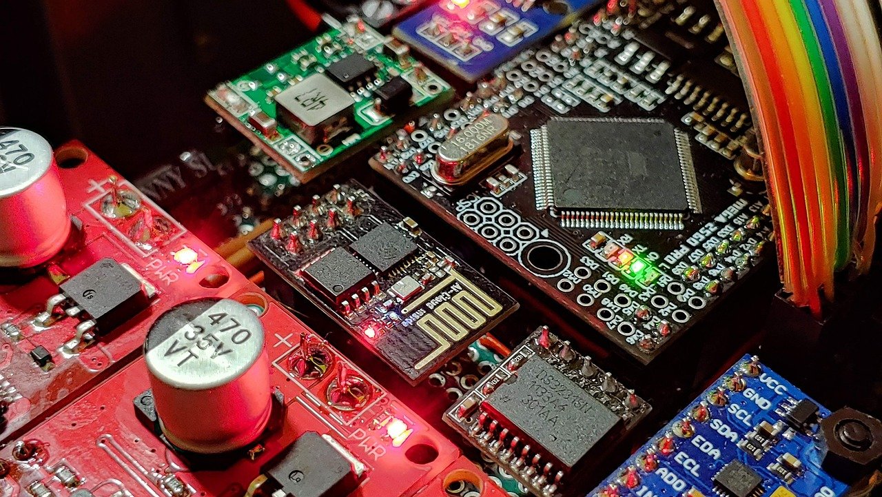 electronics, board, hardware-6055226.jpg